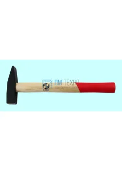 Молоток  800 г. квадратный боек с дер. эргономичной ручкой GS  