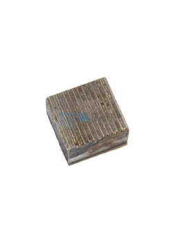 Нож 2026-0038 к трехсторонней фрезе d160-18 (25х16х10) Т15К6 рифленый клиновой левый