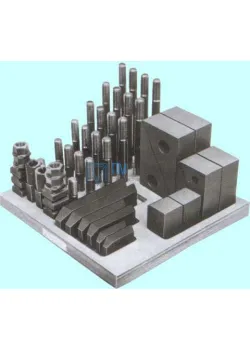 Набор клиновых ступенчатых прижимов из 50-ти предм., паз15,7мм М14х2 на дер. подст. (YT-0406) 